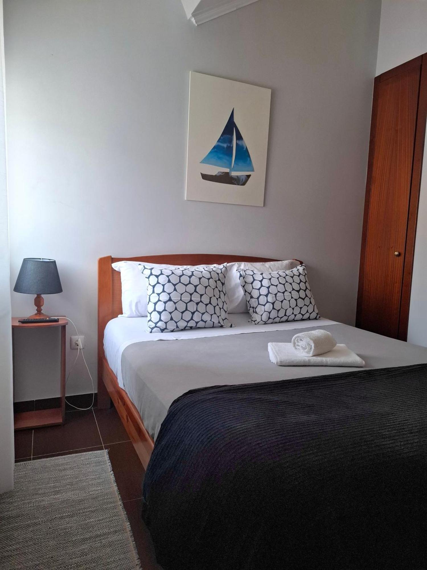 Guesthouse Verissimo Назаре Экстерьер фото